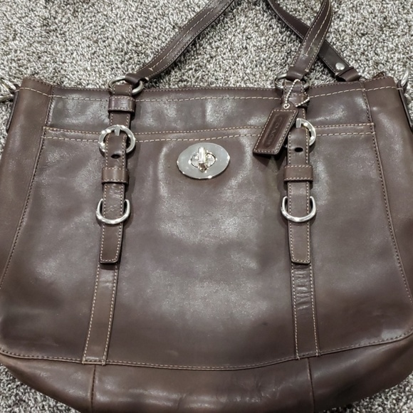 Authentic coach purse - Picture 1 of 3